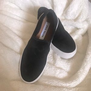 Steve Madden suede size 7.5 loafers